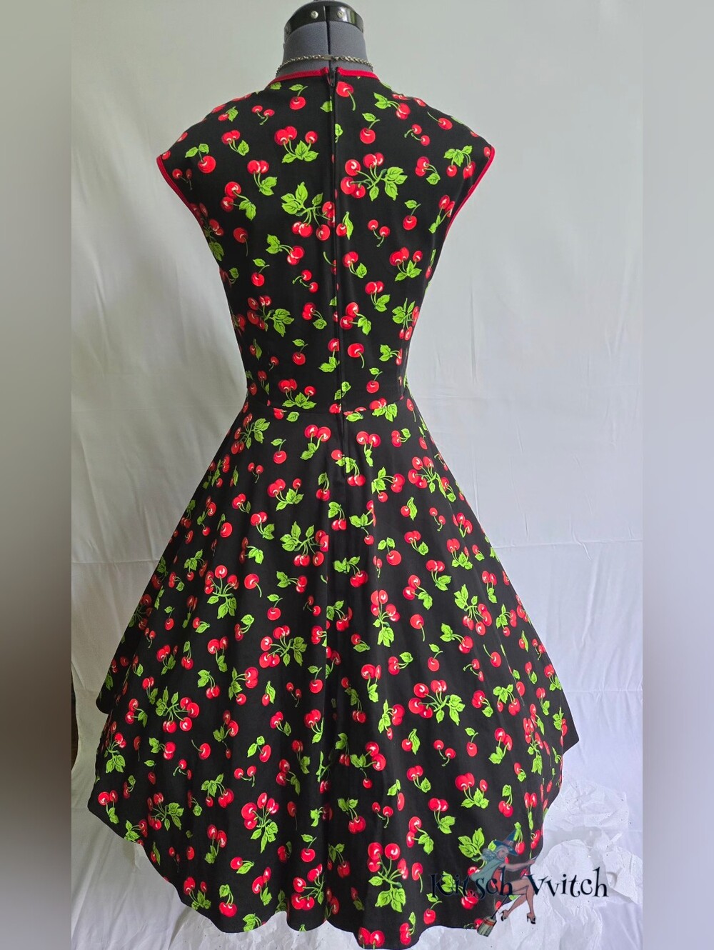 🍒Cherry Print Heidi Swing Dress By Pinup Couture - M- Size 8 Like New - Picture 4 of 7